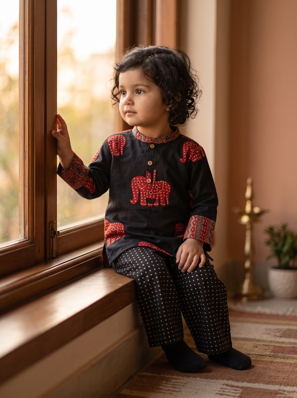 Koshberry Girls Black Elephant Print Co-Ord Set - Kurta & Pants